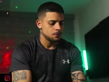 CarlaHall – webcam model profile photo Image 3