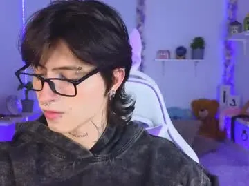 jonathanfranz123 – webcam model profile photo Image 7