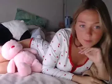 Emma_Lunny – webcam model profile photo Image 4