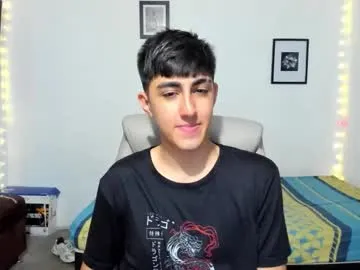 Circe_Melusina – webcam model profile photo Image 12