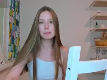 AmyBelmontt – webcam model profile photo Image 7