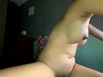 JuliaQuinn – webcam model profile photo Image 16