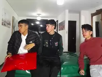 alanna_Micheles – webcam model profile photo Image 3