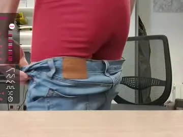 AlisiaConors – webcam model profile photo Image 18