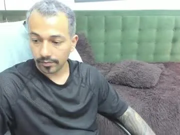 ZoeyReed – webcam model profile photo Image 12