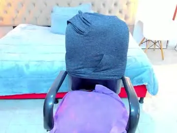 ZoeyReed – webcam model profile photo Image 19