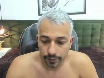 ZoeyReed – webcam model profile photo Image 2