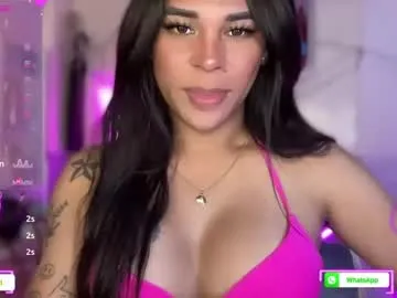 AudreyZanne – webcam model profile photo Image 2