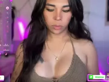 AudreyZanne – webcam model profile photo Image 3