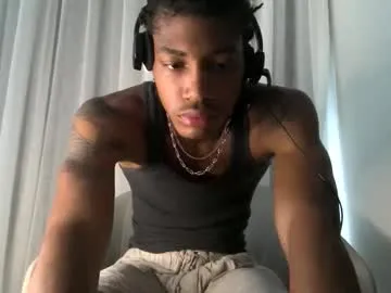 SophieBlaake – webcam model profile photo Image 9