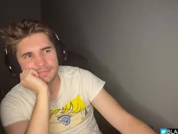 SophieBlaake – webcam model profile photo Image 17