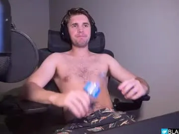 SophieBlaake – webcam model profile photo Image 8