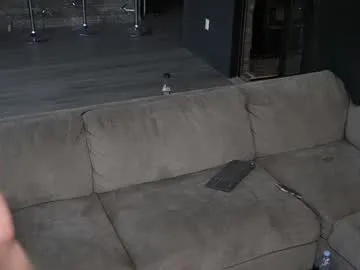 LittleGianna – webcam model profile photo Image 17