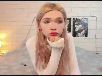 LaraHarvey – webcam model profile photo Image 4