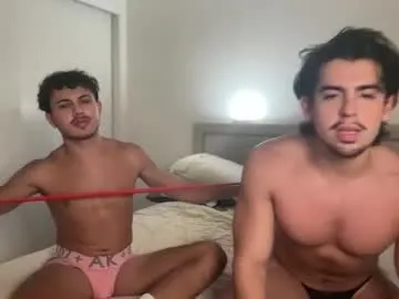 coreyniles96 – webcam model profile photo Image 3