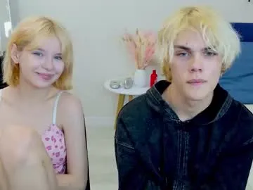 SashaShin – webcam model profile photo Image 16