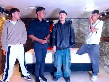 Donovan_Desmond – webcam model profile photo Image 15