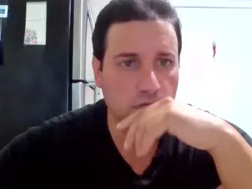 NoaRivas – webcam model profile photo Image 10