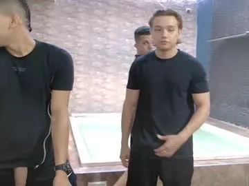 Alikams – webcam model profile photo Image 14