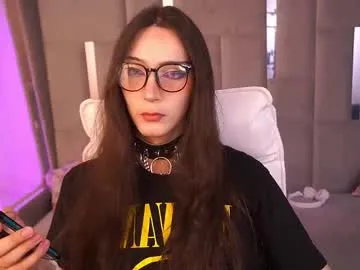 _Crystal_evains – webcam model profile photo Image 2