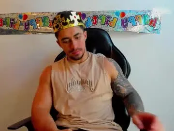 sukebegorilla – webcam model profile photo Image 17