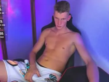 EmilyWeston – webcam model profile photo Image 6