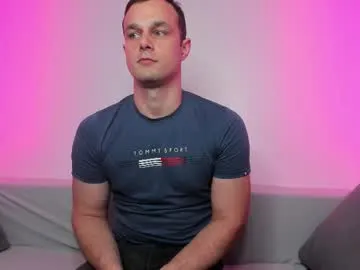 chris_boy37 – webcam model profile photo Image 12