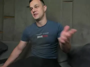 chris_boy37 – webcam model profile photo Image 16