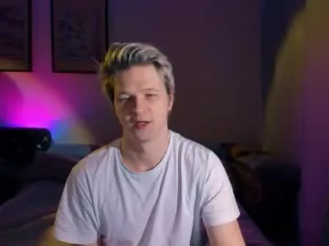 CarlaHall – webcam model profile photo Image 17