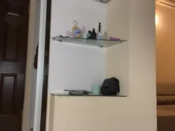 KaraNoir – webcam model profile photo Image 19