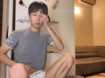 KaraNoir – webcam model profile photo Image 3