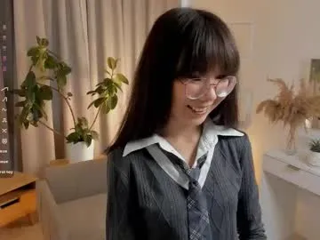 CassieGil – webcam model profile photo Image 5