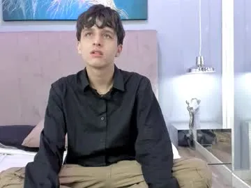 kai101010 – webcam model profile photo Image 11