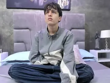 kai101010 – webcam model profile photo Image 14