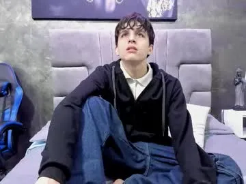 kai101010 – webcam model profile photo Image 15