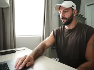 VivianWilson – webcam model profile photo Image 13