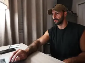 VivianWilson – webcam model profile photo Image 15