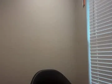 LyamMarven – webcam model profile photo Image 12