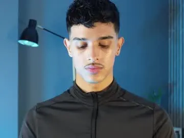 SofieeNoir – webcam model profile photo Image 15