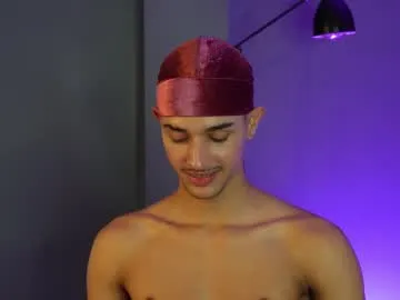 SofieeNoir – webcam model profile photo Image 3