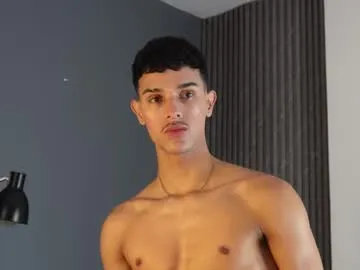 SofieeNoir – webcam model profile photo Image 5