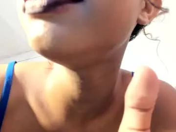 alanna_Micheles – webcam model profile photo Image 5