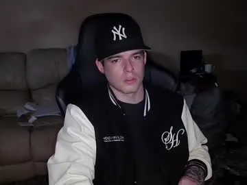 ArianaSole – webcam model profile photo Image 12