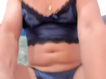 ZoeyReed – webcam model profile photo Image 5