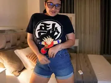 sashapearl23 – webcam model profile photo Image 17