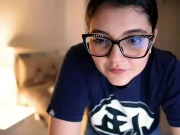 sashapearl23 – webcam model profile photo Image 19