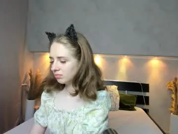 CassieGil – webcam model profile photo Image 11