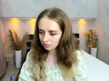 CassieGil – webcam model profile photo Image 2