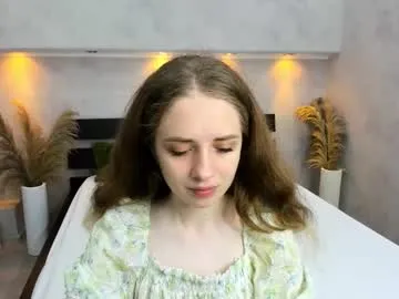 CassieGil – webcam model profile photo Image 3