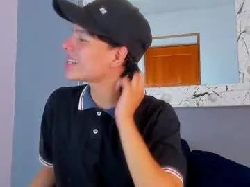 alanna_Micheles – webcam model profile photo Image 6